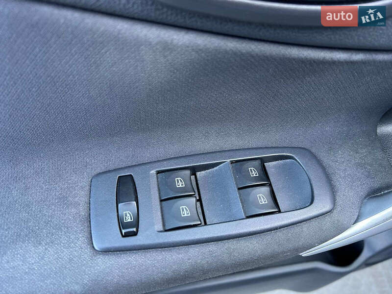 Позашляховик / Кросовер Renault Koleos 2011 в Львові фото 16 Позашляховик / Кросовер Renault Koleos 2011 в Львові