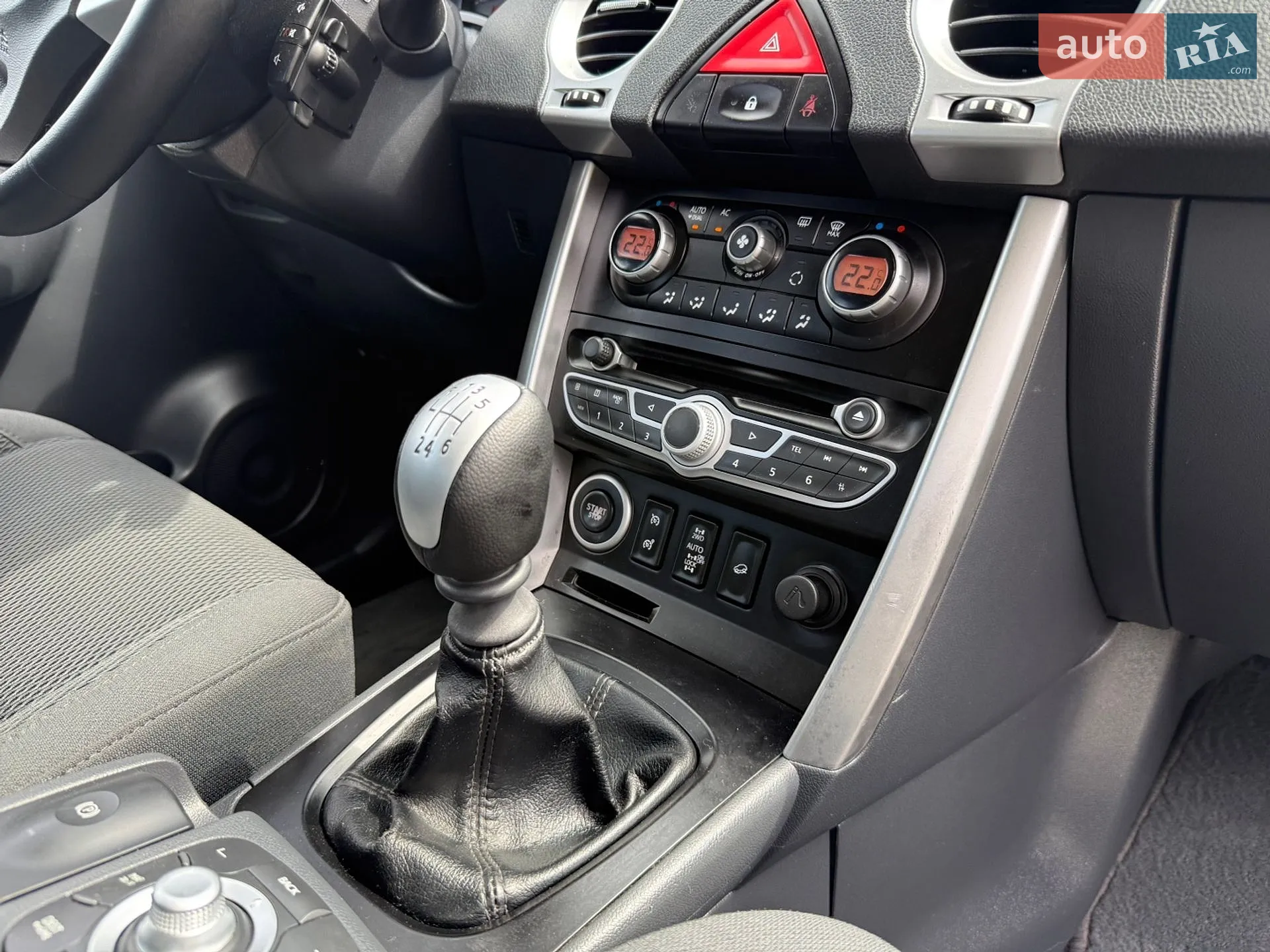2010 Renault Koleos - мініатюра 82