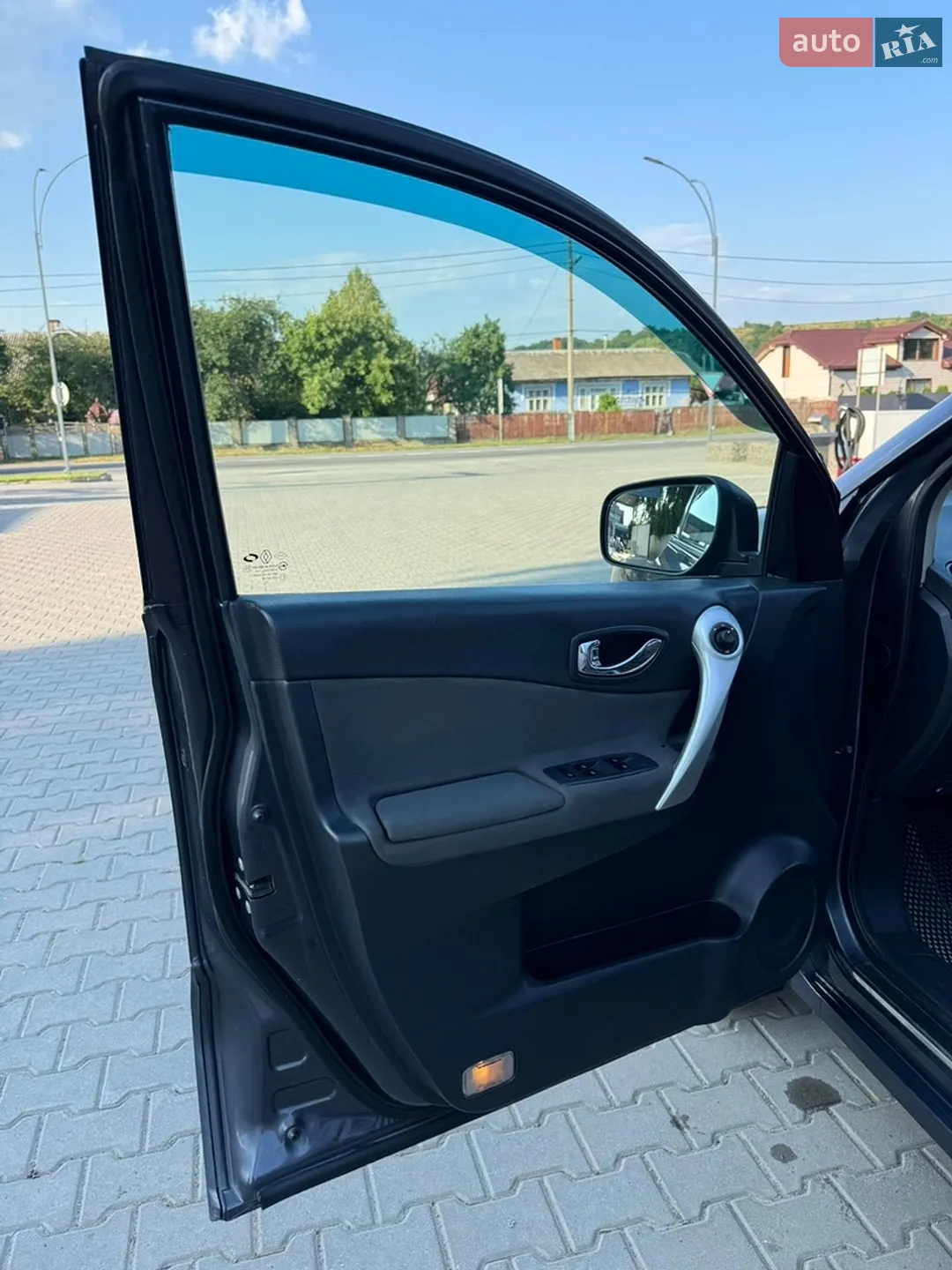 2010 Renault Koleos - мініатюра 11