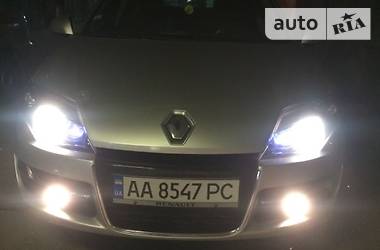 Седан Renault Laguna 2011 в Киеве