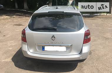 Универсал Renault Laguna 2012 в Сокале