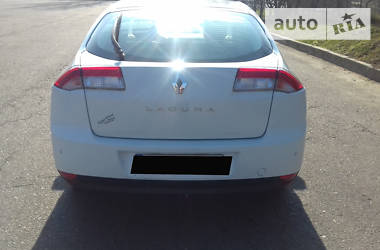 Седан Renault Laguna 2009 в Ровно