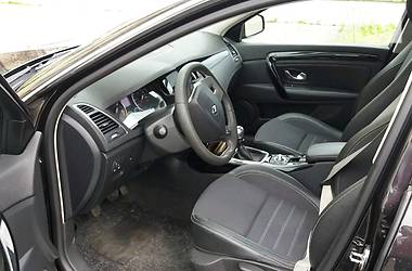 Хэтчбек Renault Laguna 2010 в Стрые