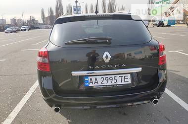Универсал Renault Laguna 2015 в Киеве