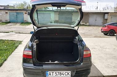 Лифтбек Renault Laguna 2002 в Калуше