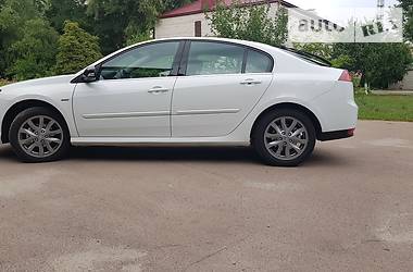 Седан Renault Laguna 2015 в 