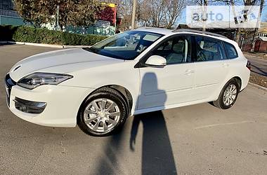 Универсал Renault Laguna 2011 в Чернигове