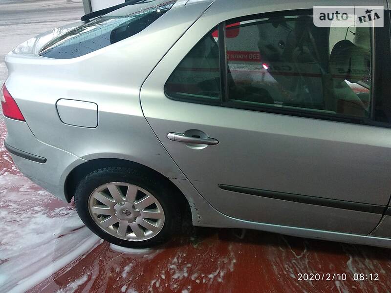 Хэтчбек Renault Laguna 2001 в Львове