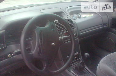 Хетчбек Renault Laguna 1995 в 