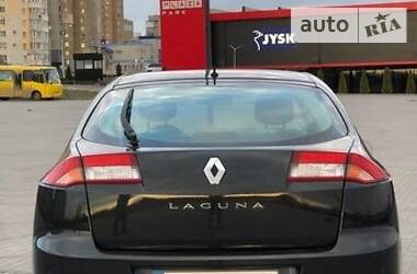 Хетчбек Renault Laguna 2011 в 