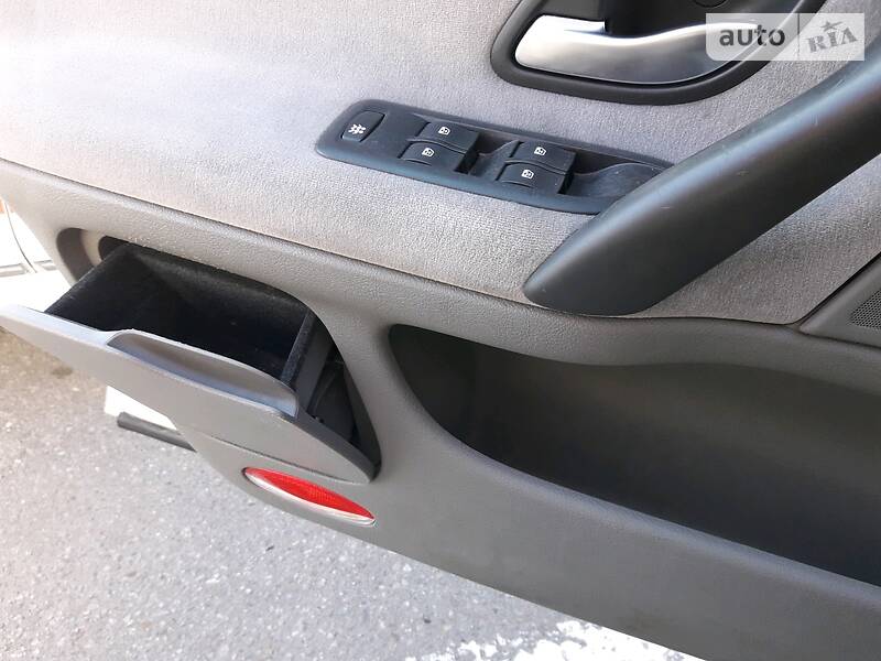 Хетчбек Renault Laguna 2002 в Полтаві фото 76 Хетчбек Renault Laguna 2002 в Полтаві