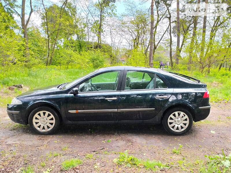 Ліфтбек Renault Laguna 2002 в Бучі