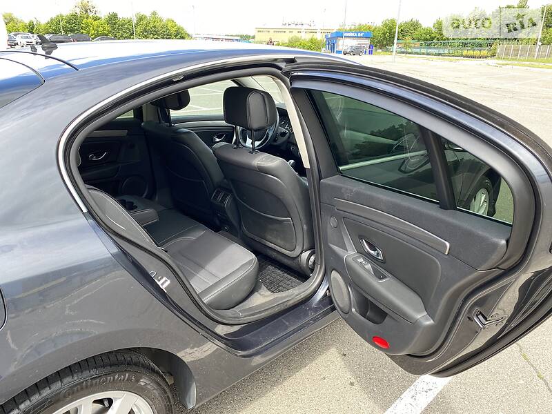 Хетчбек Renault Laguna 2011 в Києві