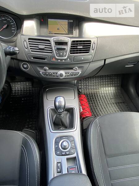 Хетчбек Renault Laguna 2011 в Києві