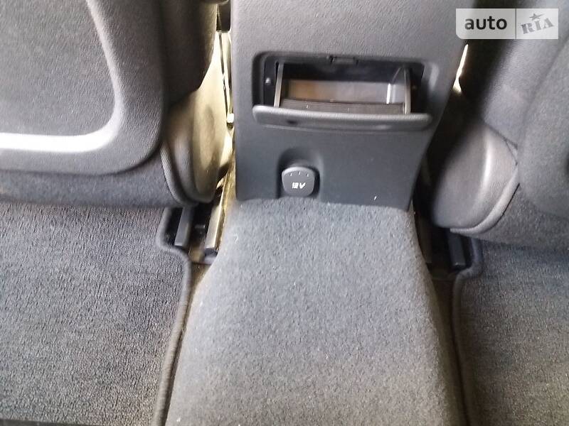 Хетчбек Renault Laguna 2010 в Львові фото 16 Хетчбек Renault Laguna 2010 в Львові