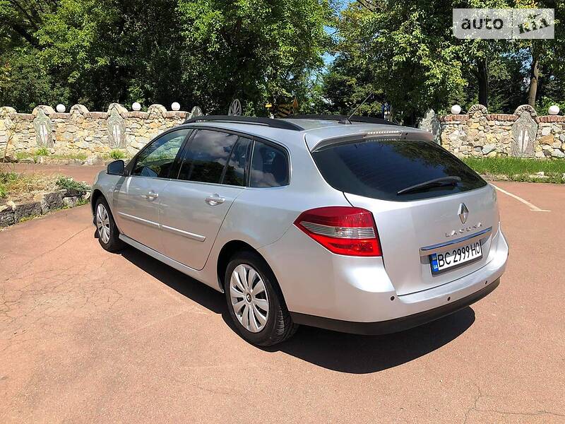 Універсал Renault Laguna 2009 в Стрию