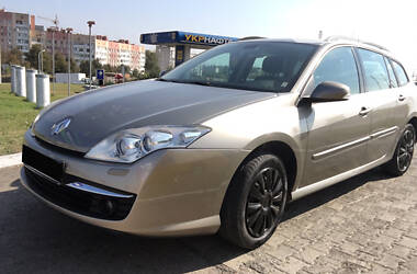 Универсал Renault Laguna 2010 в Ровно