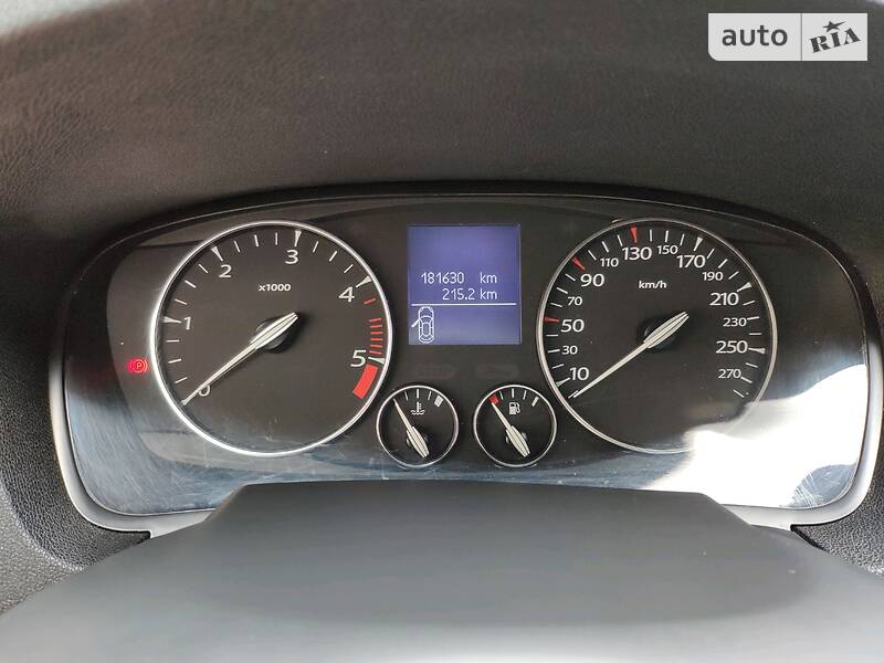 Универсал Renault Laguna 2010 в Ровно