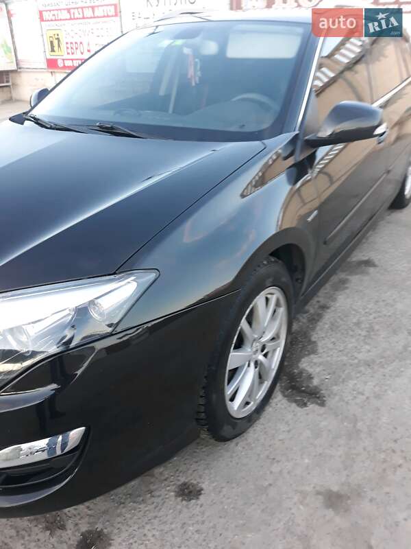 Універсал Renault Laguna 2011 в Золотоноші