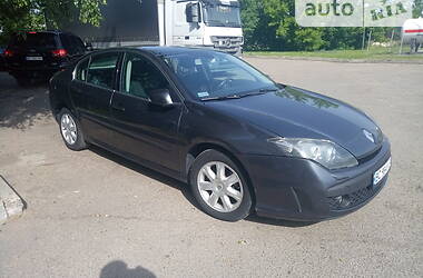 Хэтчбек Renault Laguna 2010 в Самборе