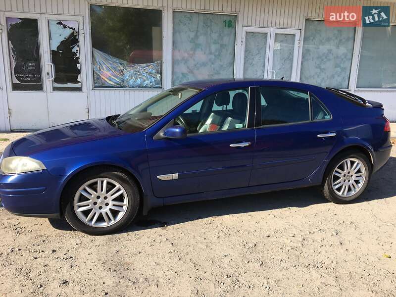 Лифтбек Renault Laguna 2005 в Черкассах