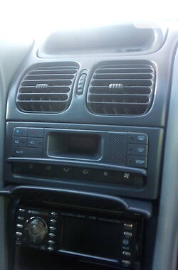 Лифтбек Renault Laguna 1999 в 