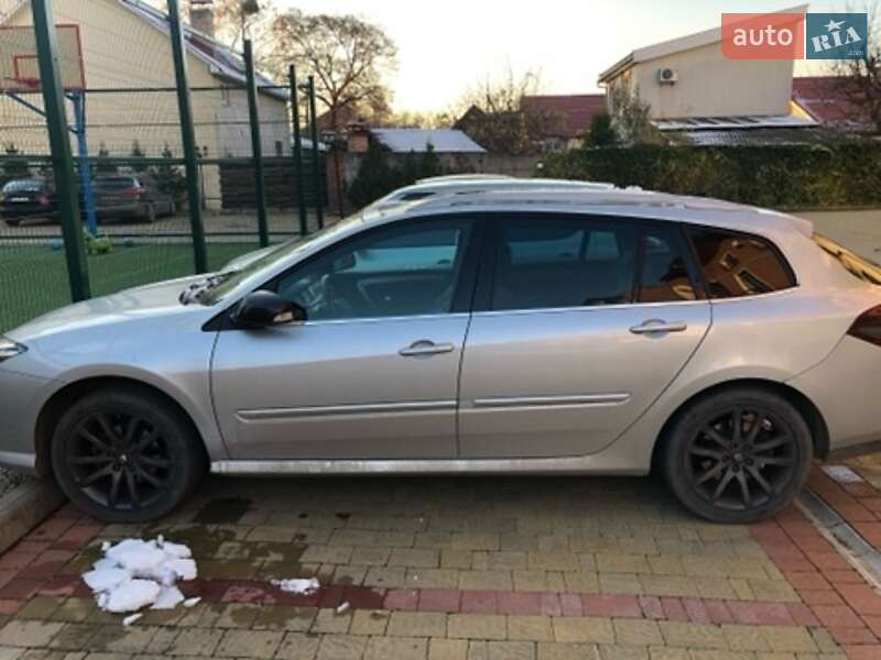 Універсал Renault Laguna 2012 в 
