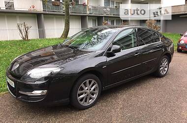 Renault Laguna 2014