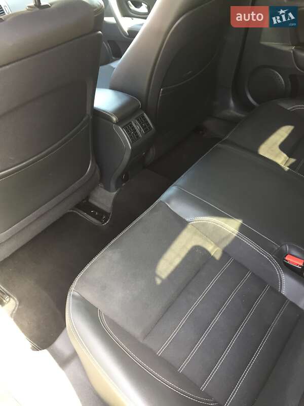 Ліфтбек Renault Laguna 2014 в Гадячі