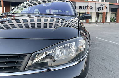 Хэтчбек Renault Laguna 2007 в 