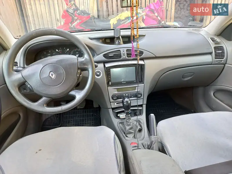 Renault Laguna