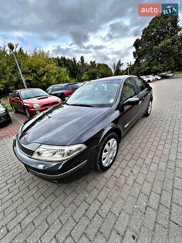 Лифтбек Renault Laguna 2001 в Радехове