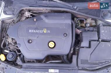 Лифтбек Renault Laguna 2001 в Снятине