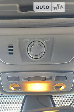 Лифтбек Renault Laguna 2014 в 