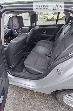 Универсал Renault Laguna 2010 в 