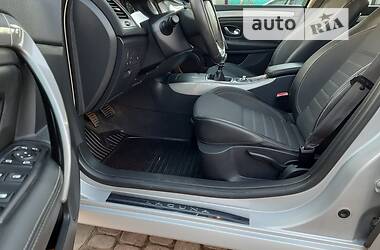 Лифтбек Renault Laguna 2011 в 