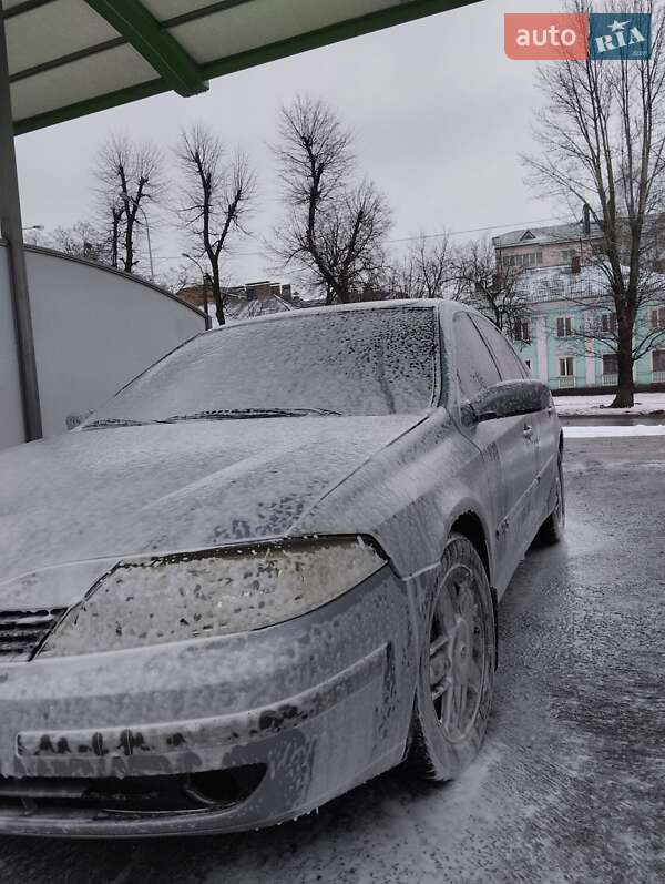 Ліфтбек Renault Laguna 2002 в Хмельницькому