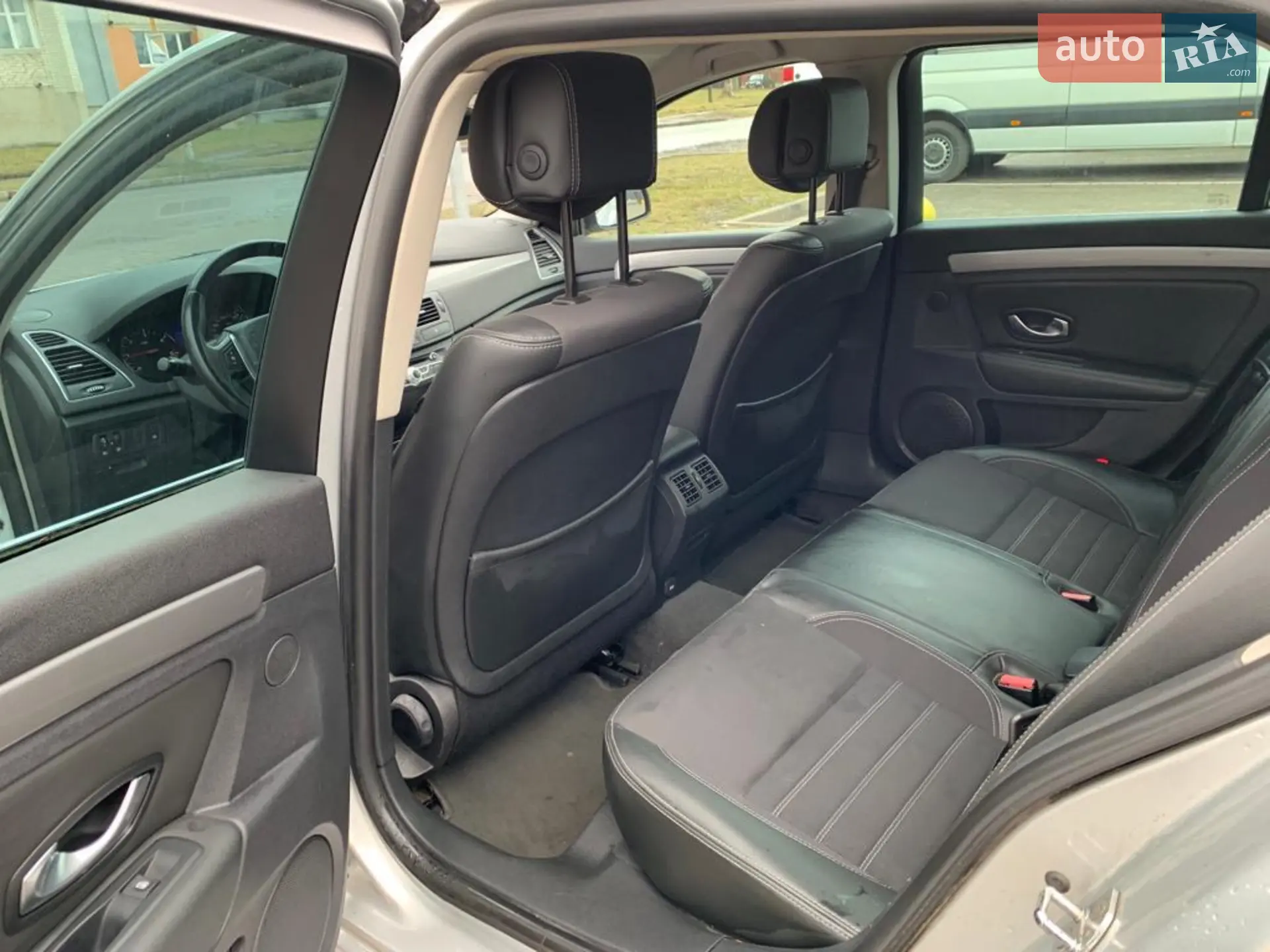 2011 Renault Laguna - мініатюра 13