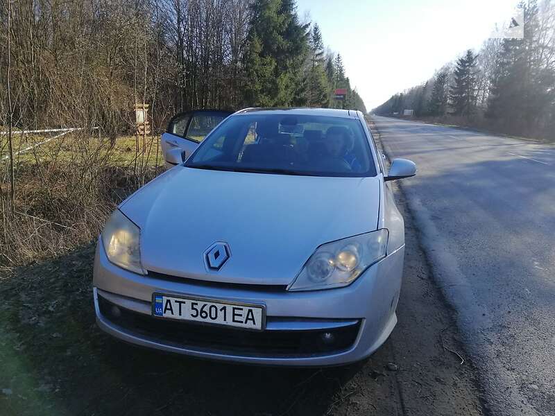 Лифтбек Renault Laguna 2008 в Ивано-Франковске