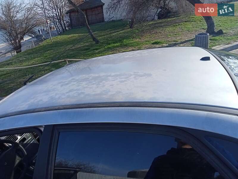 Лифтбек Renault Laguna 2001 в Черноморске