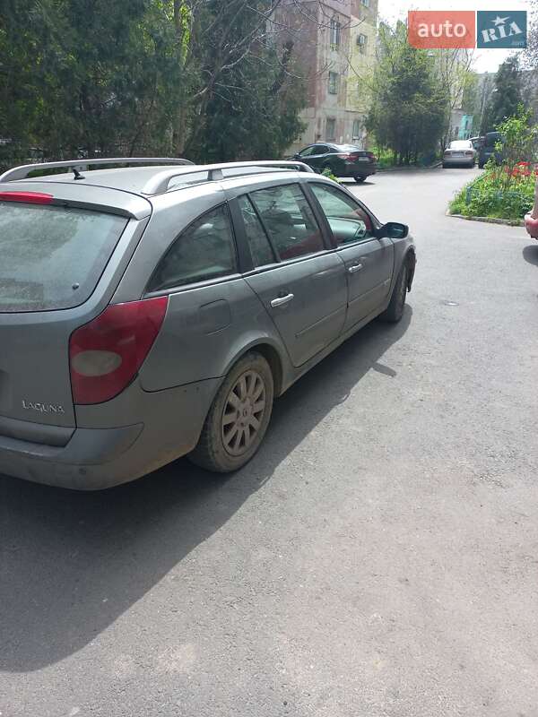Универсал Renault Laguna 2002 в Черноморске