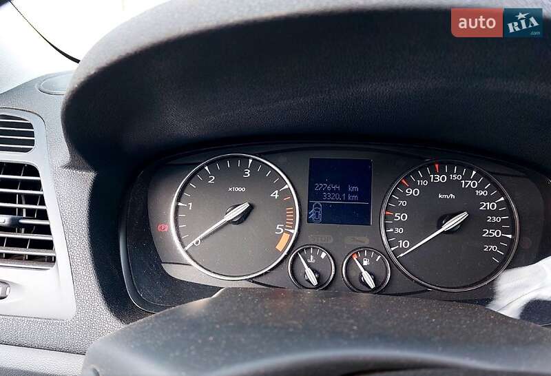 Універсал Renault Laguna 2010 в Рівному фото 2 Універсал Renault Laguna 2010 в Рівному