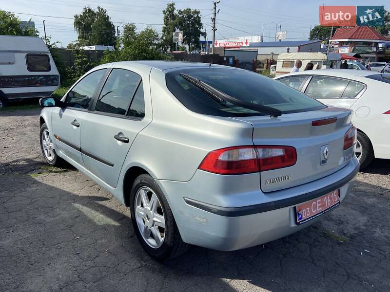 Лифтбек Renault Laguna 2001 в Ровно