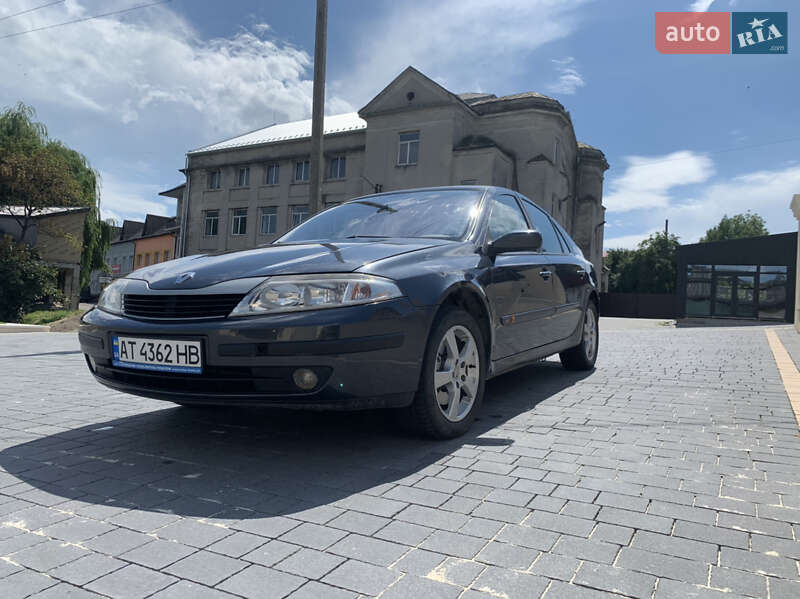 Лифтбек Renault Laguna 2002 в Снятине