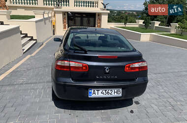 Лифтбек Renault Laguna 2002 в Снятине