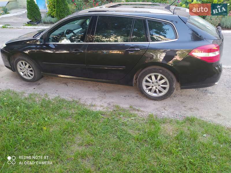 Универсал Renault Laguna 2009 в Глухове