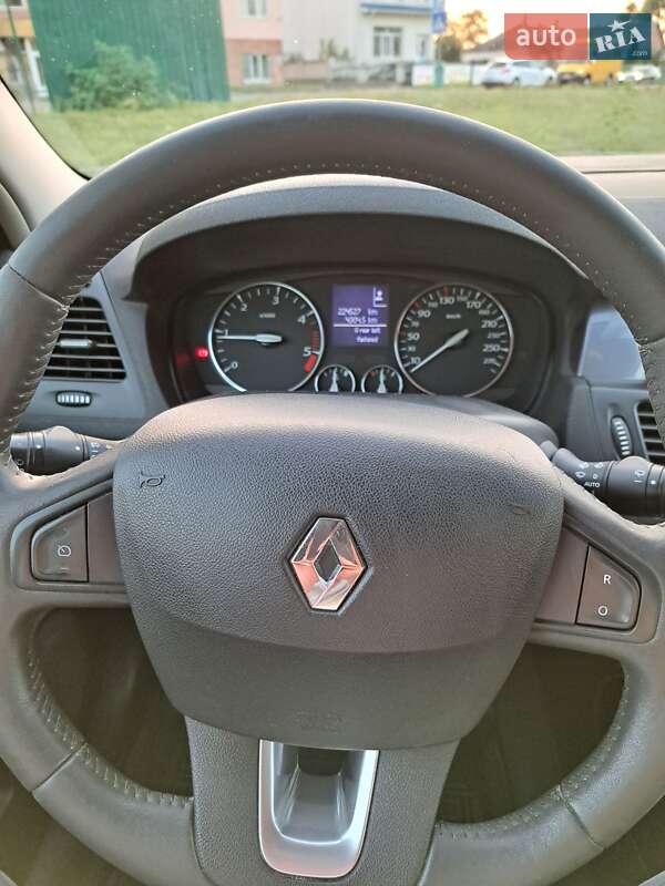 Лифтбек Renault Laguna 2010 в Верхнеднепровске