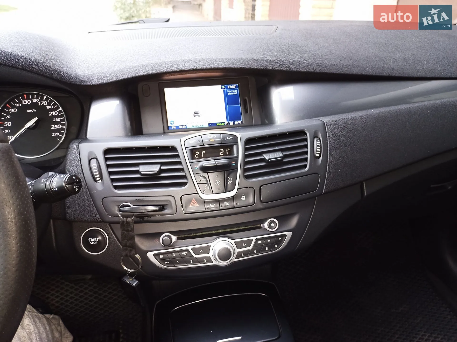 2010 Renault Laguna - мініатюра 16