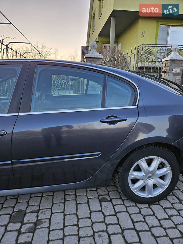 Лифтбек Renault Laguna 2009 в Виноградове