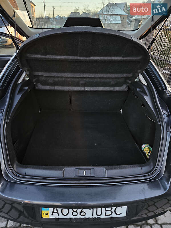 Лифтбек Renault Laguna 2009 в Виноградове